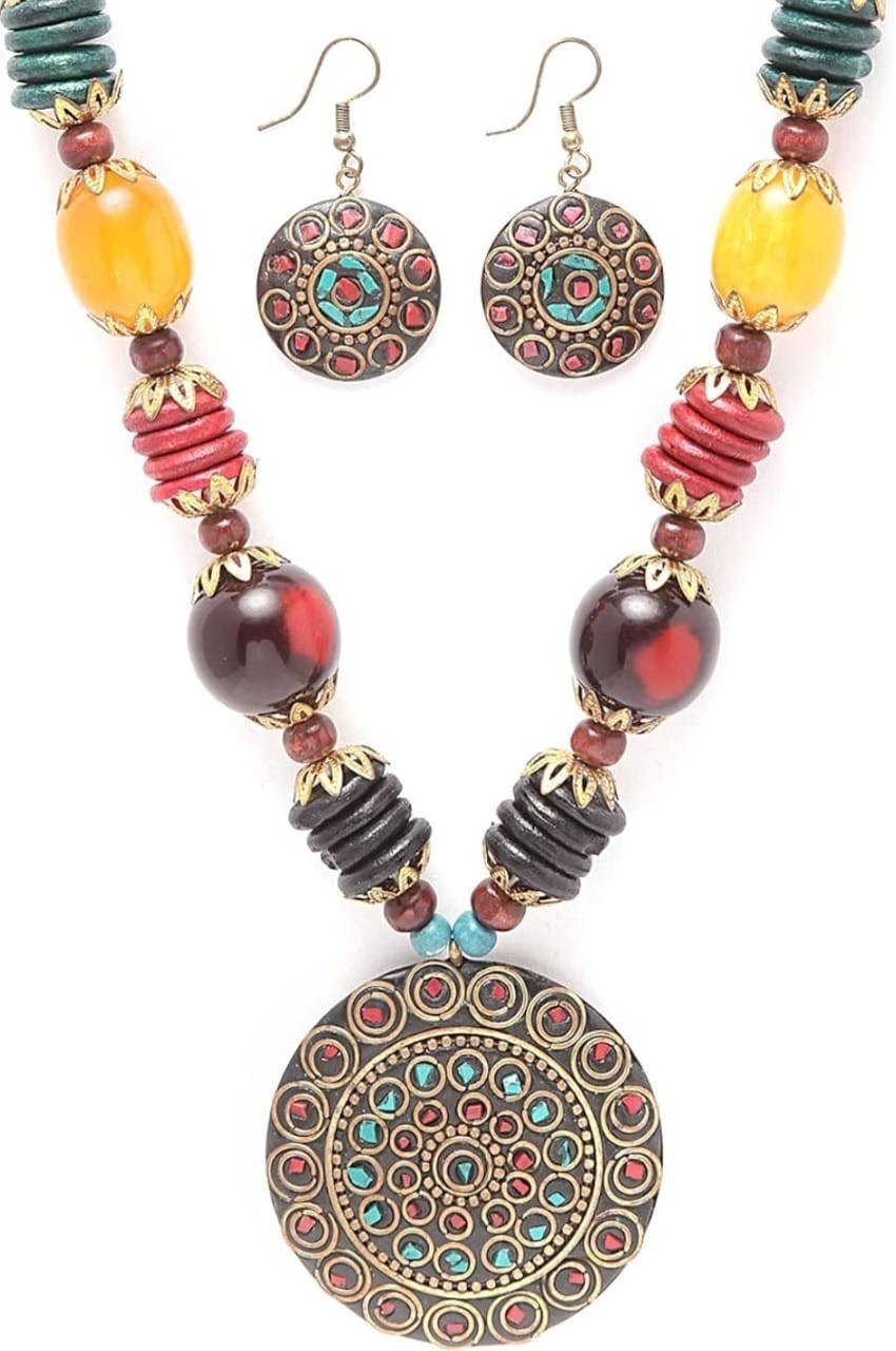 Indian bollywood boho tribal pendant with matching earrings for men and women