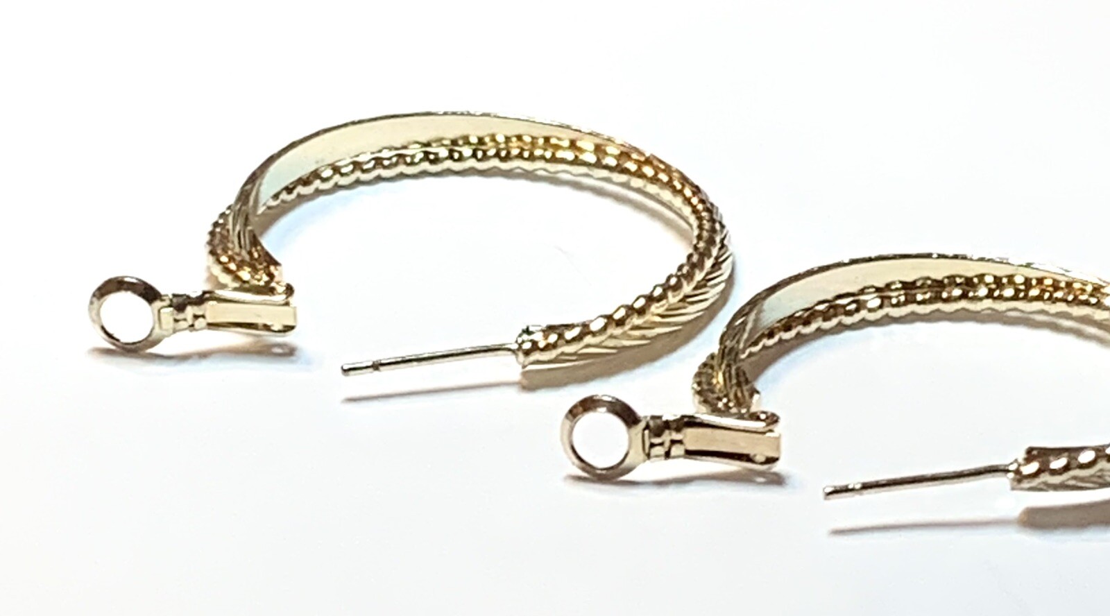 Gold Plated TWIST DOUBLE HOOP Earrings. Diameter 1.4 in