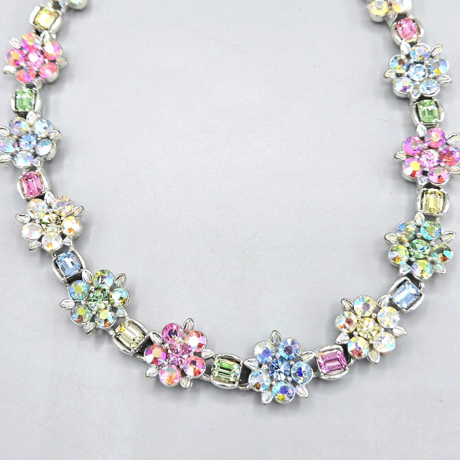 Vintage Unsigned Lisner Pastel Fruit Salad Rhinestone Silver Tone Necklace 17″