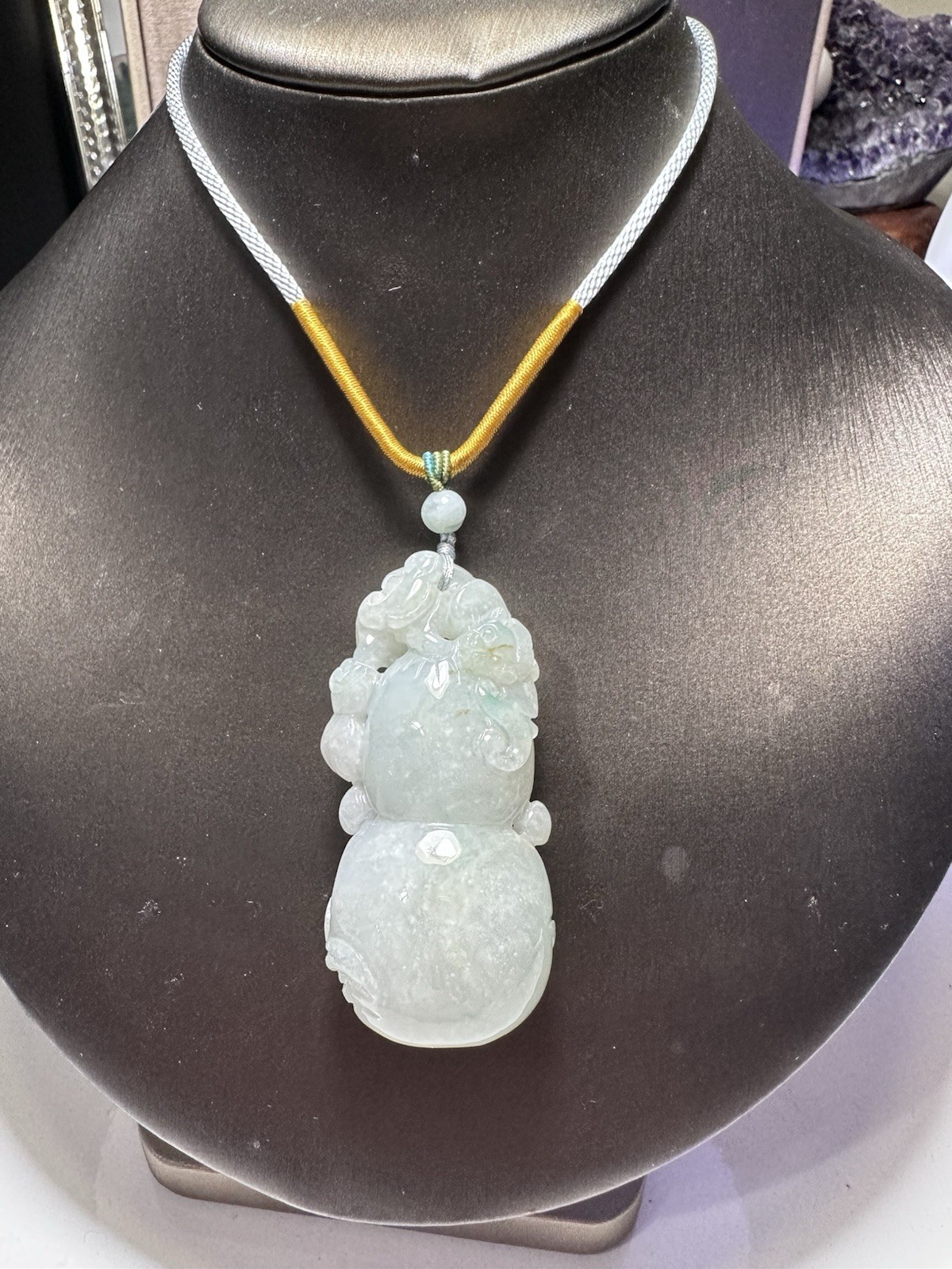 100% Natural Jadeite Jade Hand Carved gourd Pendant天然缅甸翡翠 A 货 葫芦吊坠