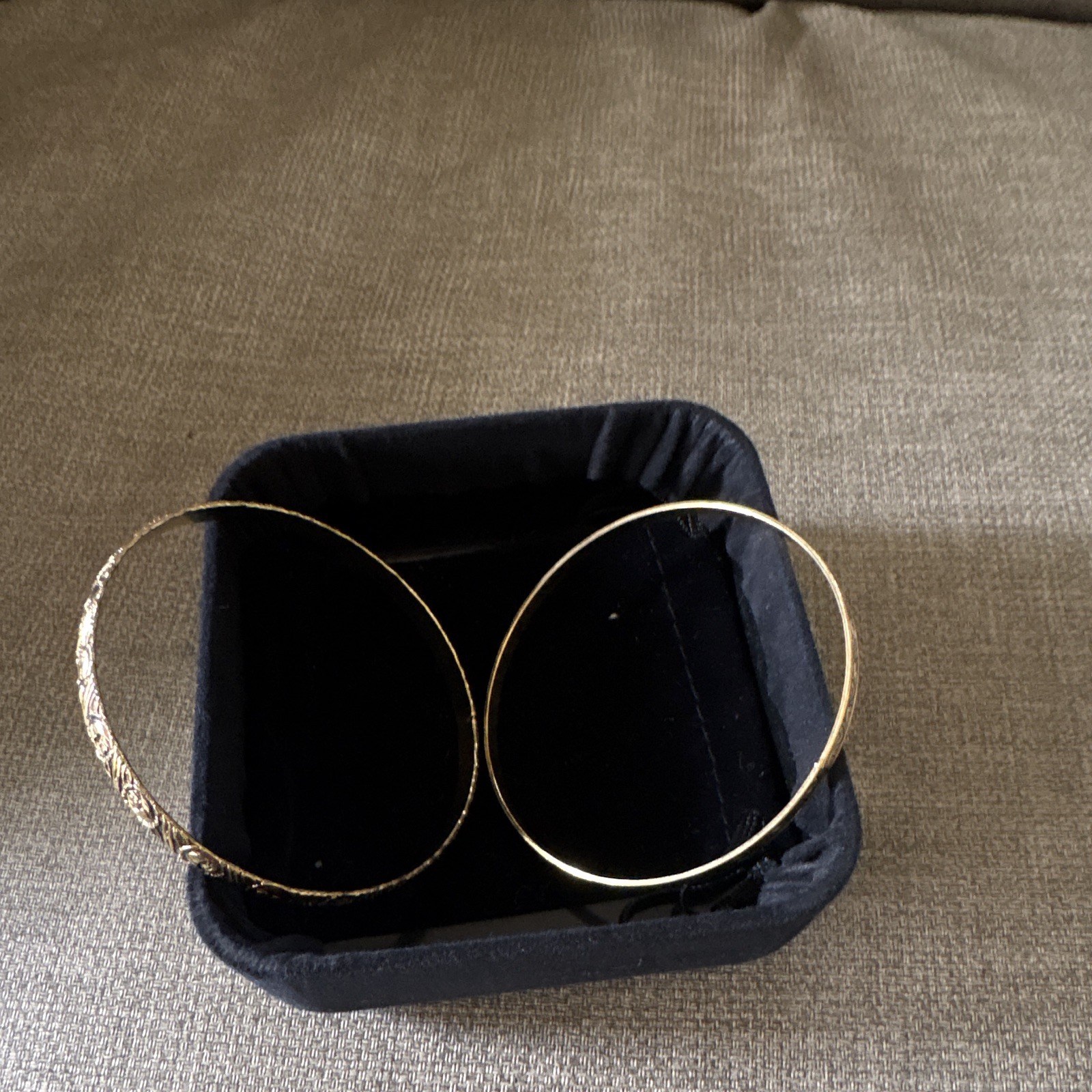 Gold Tone Metal Round Bracelet Engraved Floral Etched, Latch Back