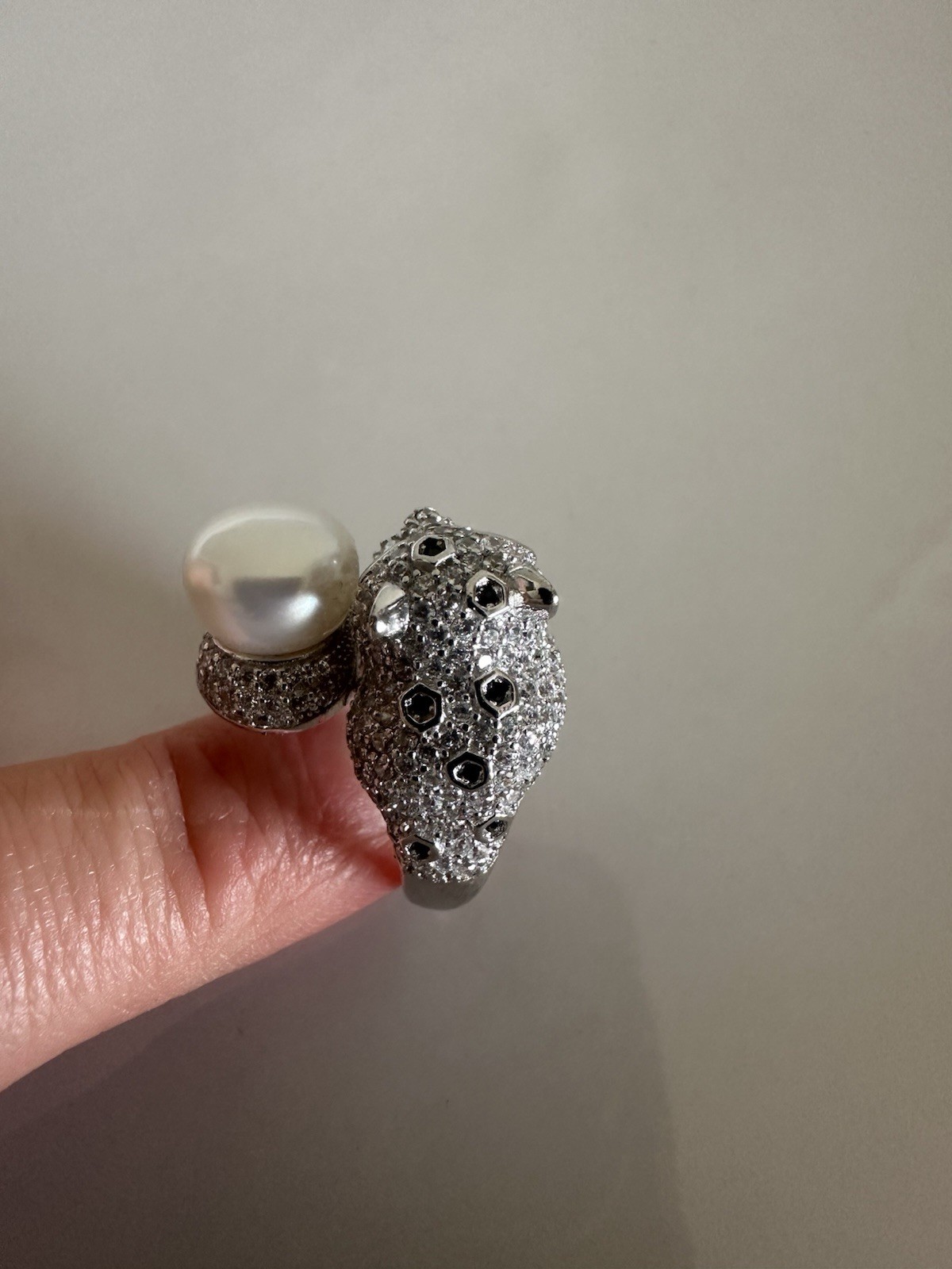 Ring 925 Silver Panther Head, Green Eye Cubic Zirconia With Pearl 7_8 Size