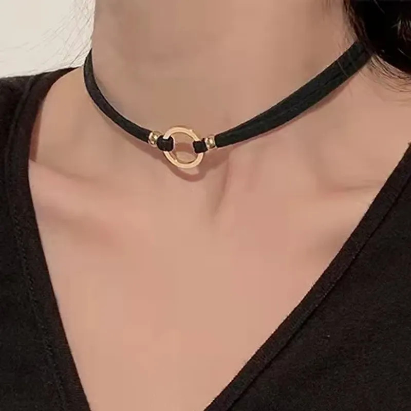 Boho Black Leather Choker Necklaces Adjustable Layered Velvet Leather O-ring