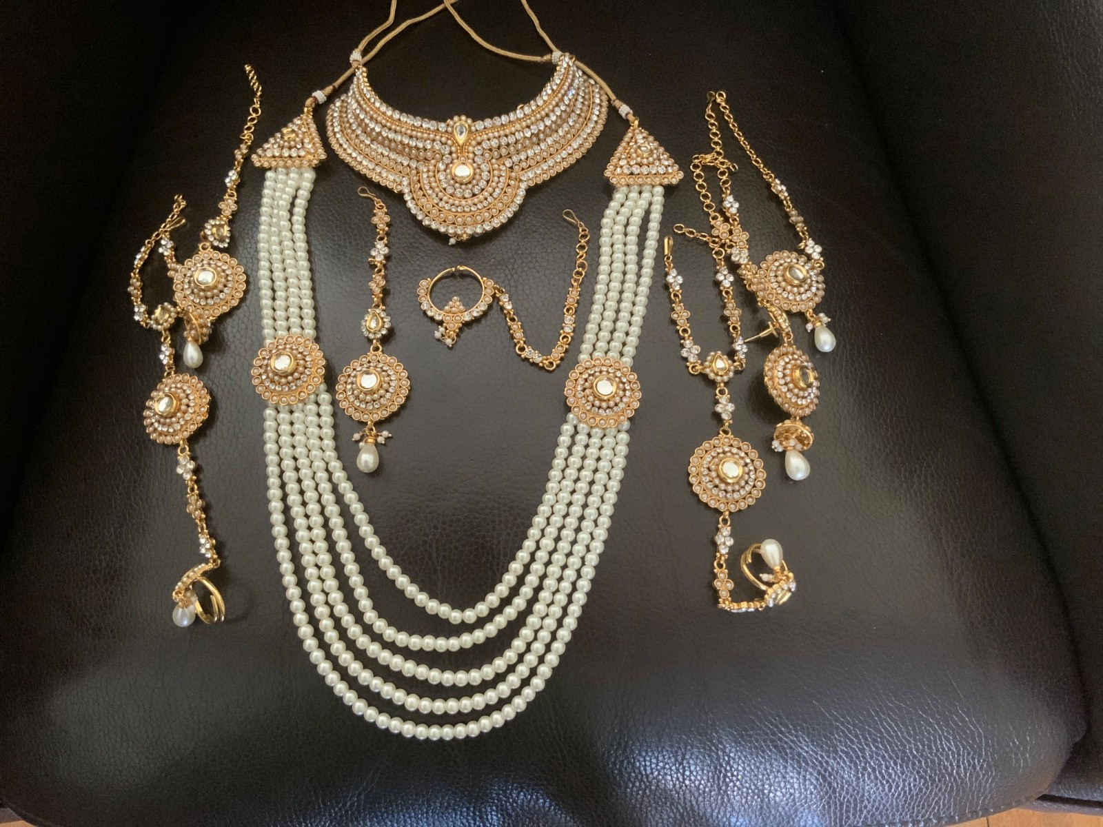 Ethnic Indian Traditional Gold Plated pearl Dulhan Bridal Wedding Jewellery Set