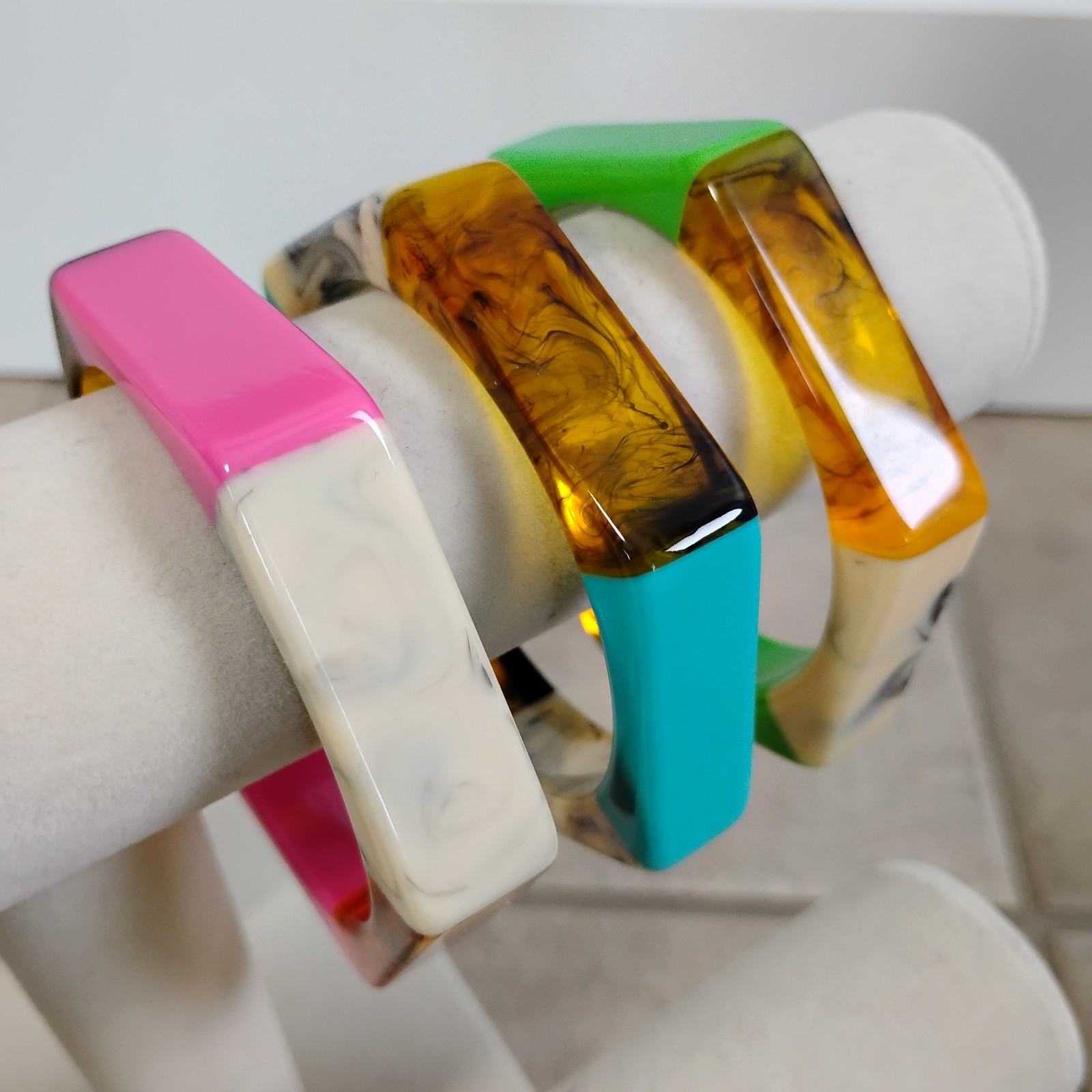 NEW Lot Of 3 Octagon Shape Multi Color Block Bangle Bracelet Plastic Resin Sz 8