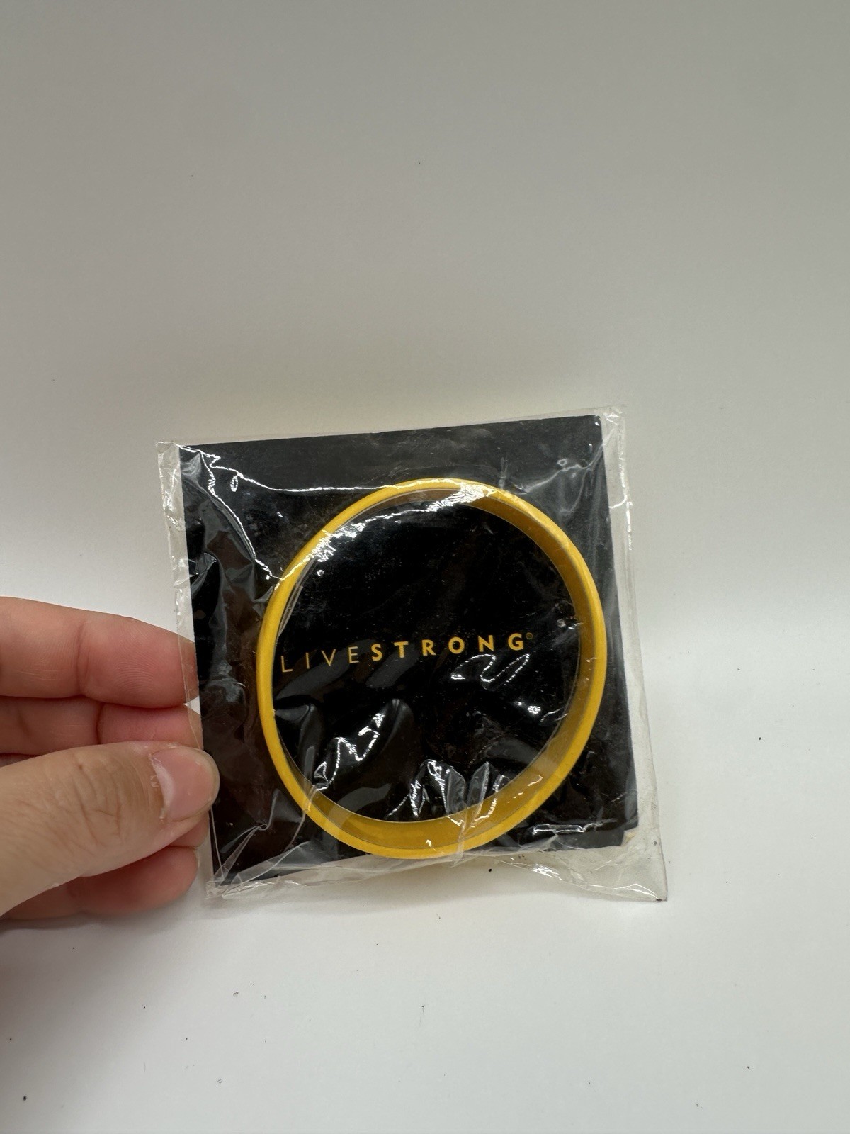 Nike Livestrong Yellow Wristband Bracelet L XL Authentic Y2K New