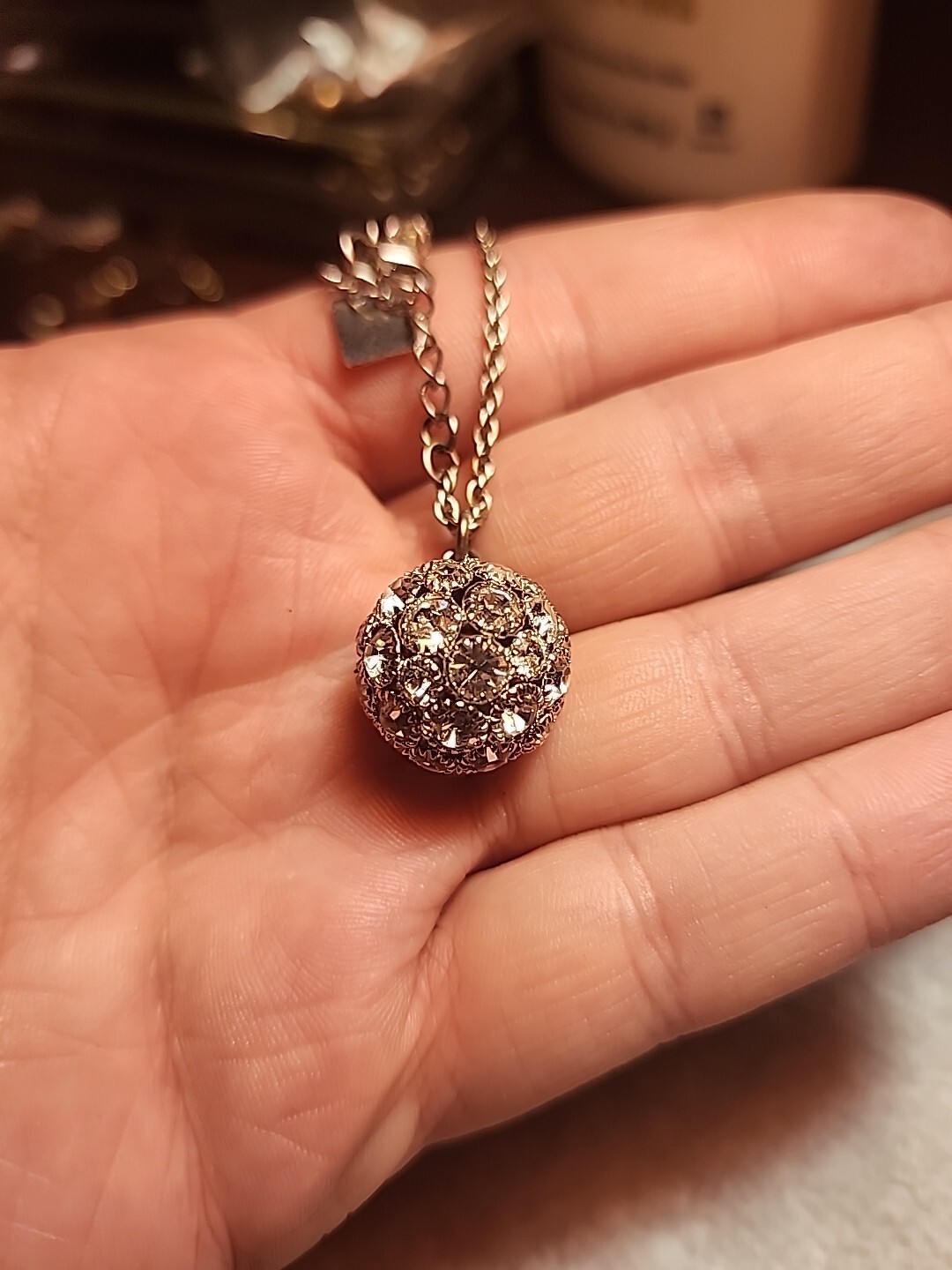 John Wind Rhinestone Orb Pendant Chain Necklace Signed Vintage 16″ – 18.5″