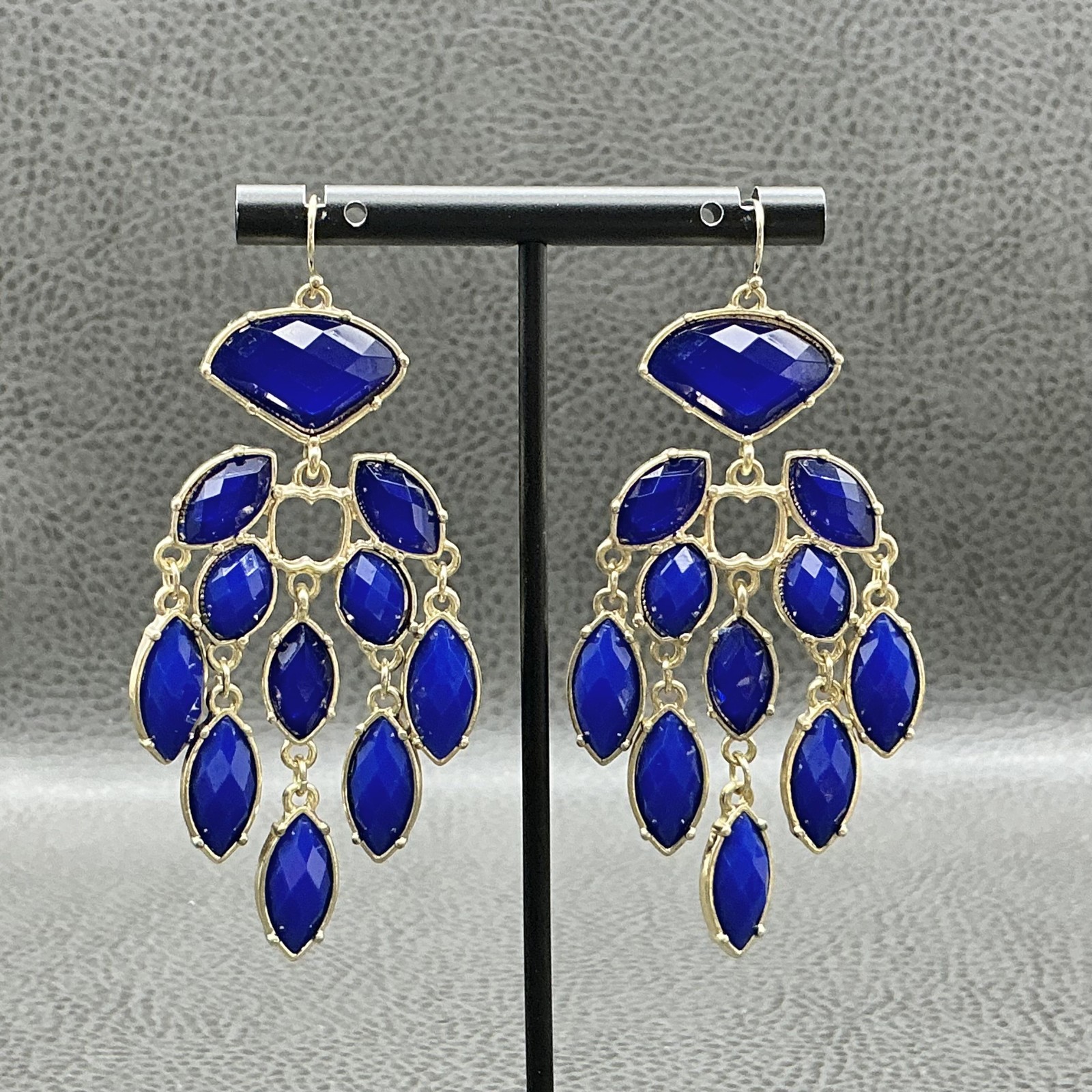 Earrings Blue Resin Chandelier Dangle Drop Womens Leaf Gold Tone 3″ Jewelry