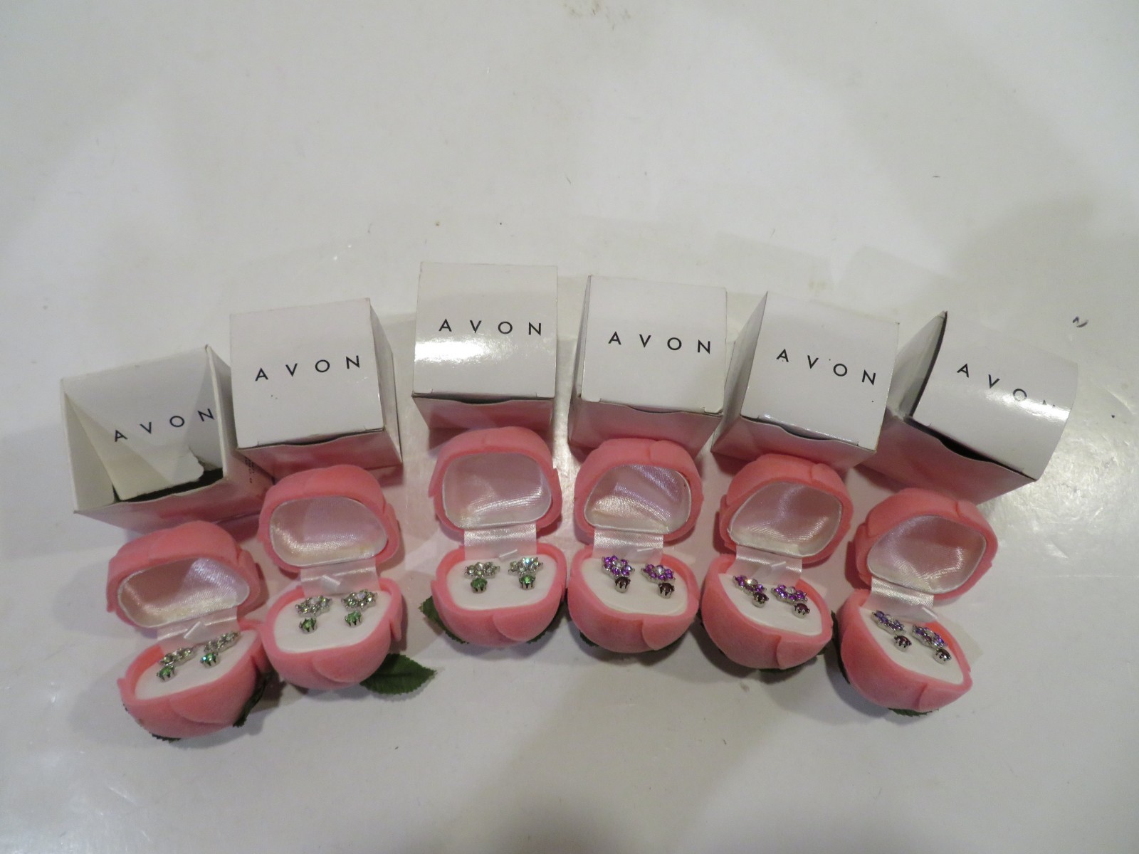 AVON 2007 Sparkling Earring Duo in Rose Bud Boxes Mixed Lot – 6 Sets –