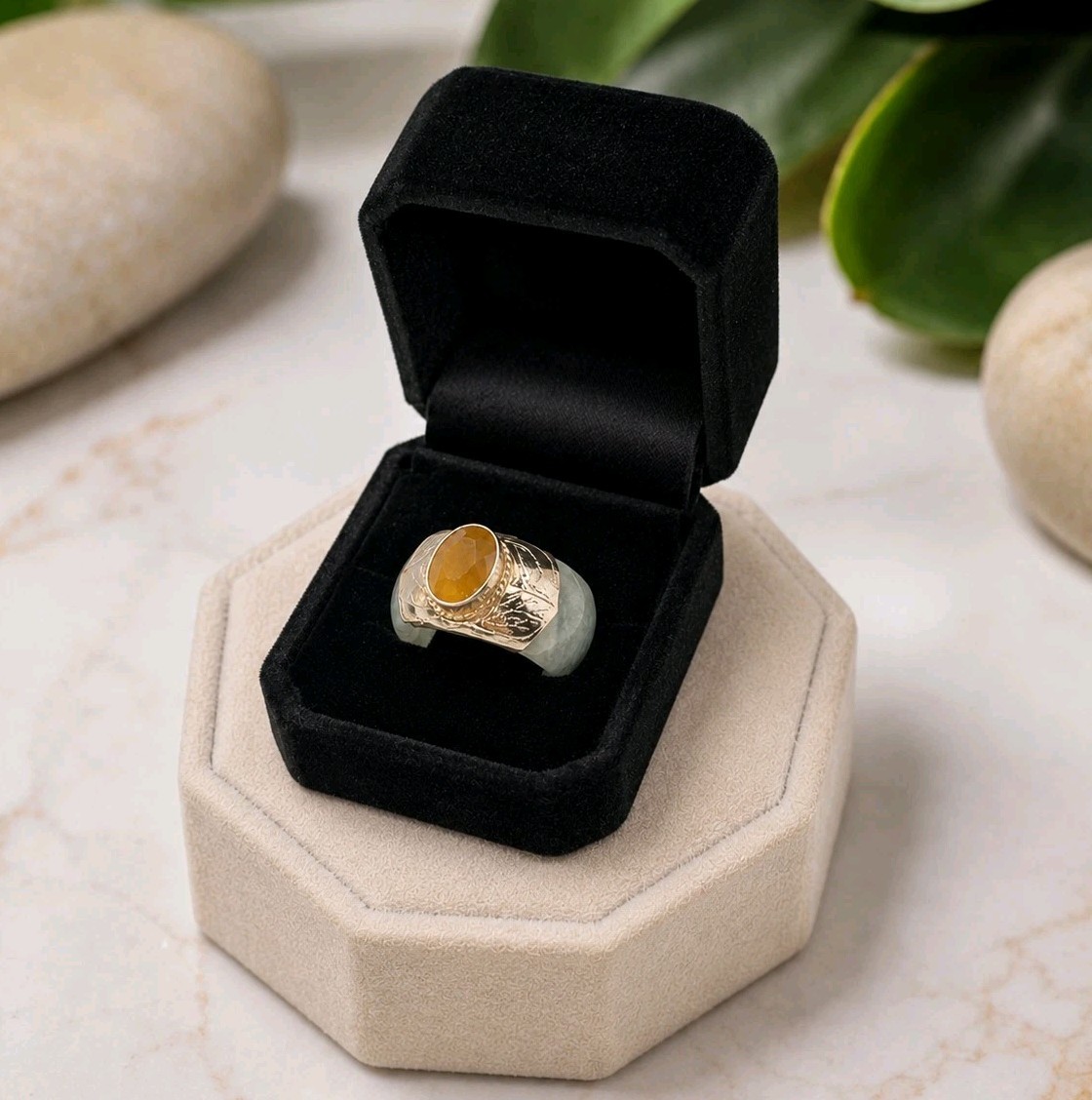 Artisan Carved 13.2mm Jade Band Ring W/ Silver Overlay Yellow Gemstone Size 9