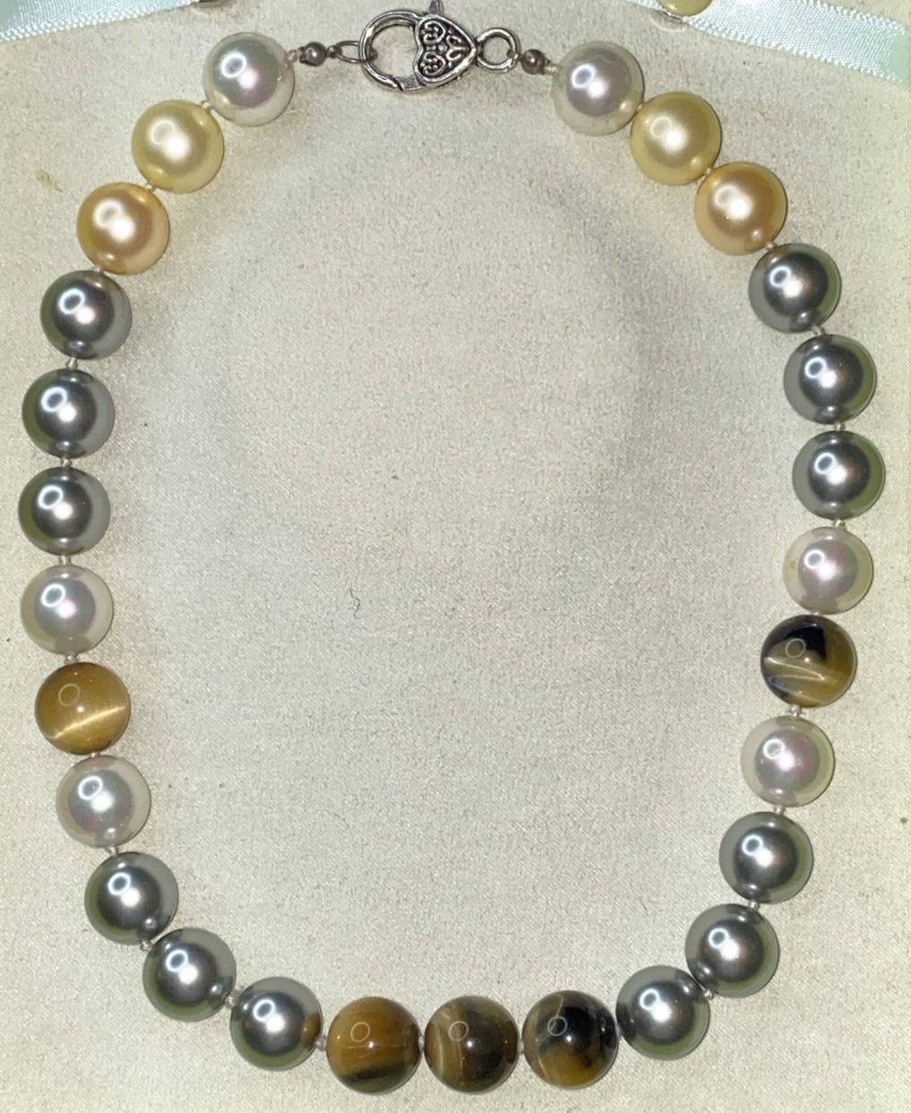 Glass White Gray Pearls & Tiger’s Eye 14mm Beads Knotted Necklace 16”