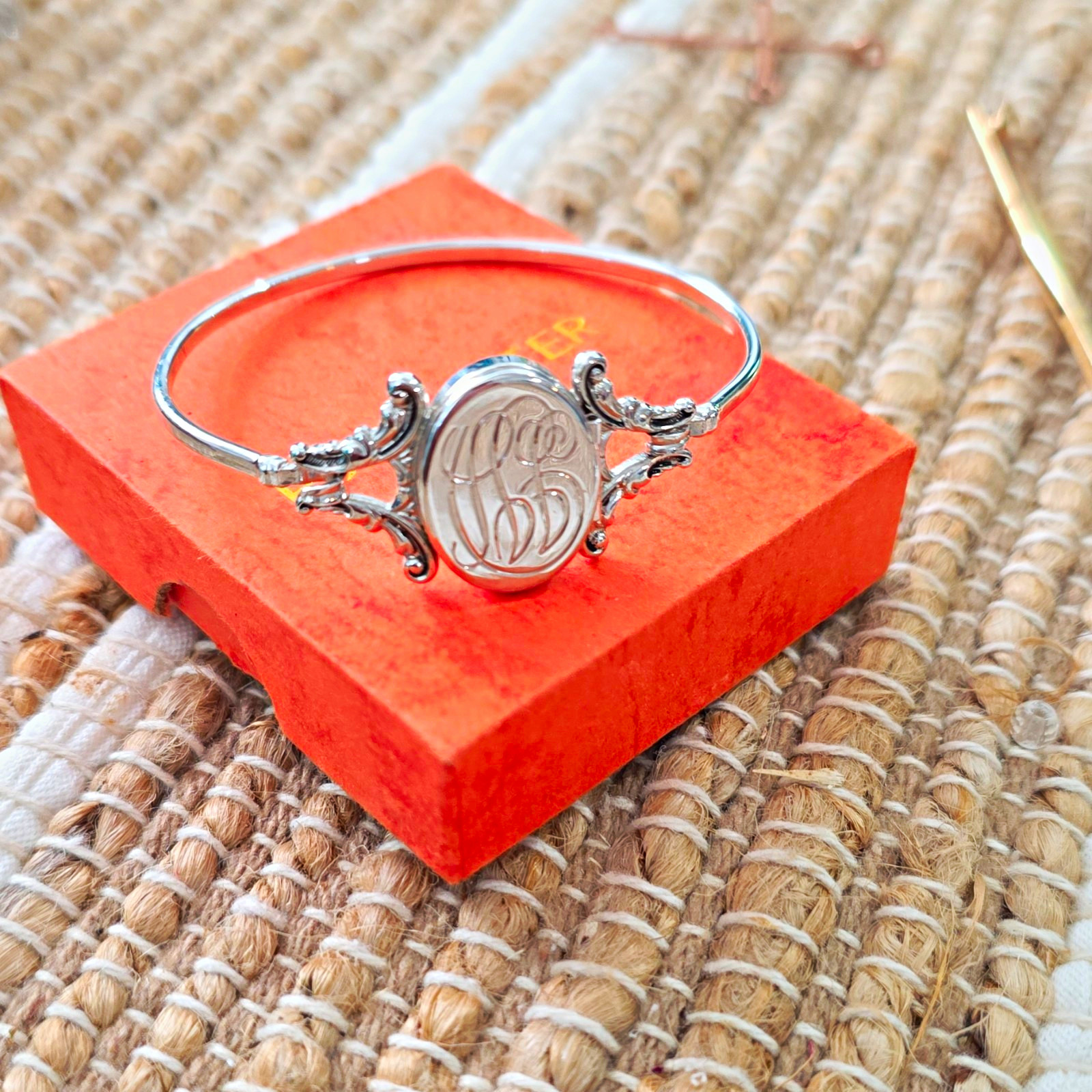 Childs Avon Silver Oval Locket Bangle Bracelet Monogram Signed Hook Closure