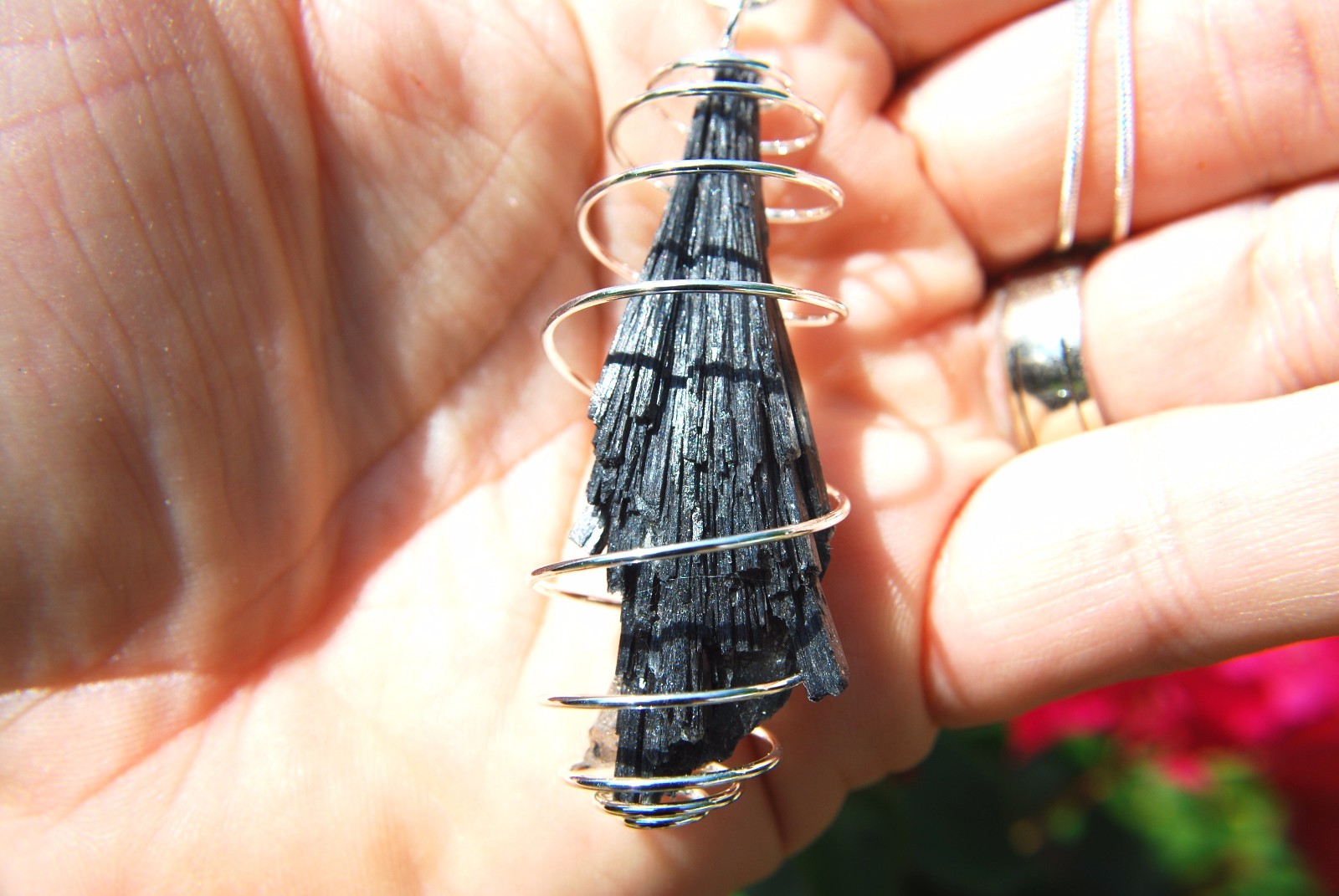 Brazilian Black Kyanite FanBlade Crystal Pendant + 20″ Stainless Steel Chain