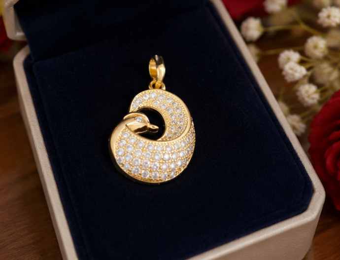 2.50 Ct Round Simulated Diamond Circle Pendant Necklace 14K Yellow Gold Plated