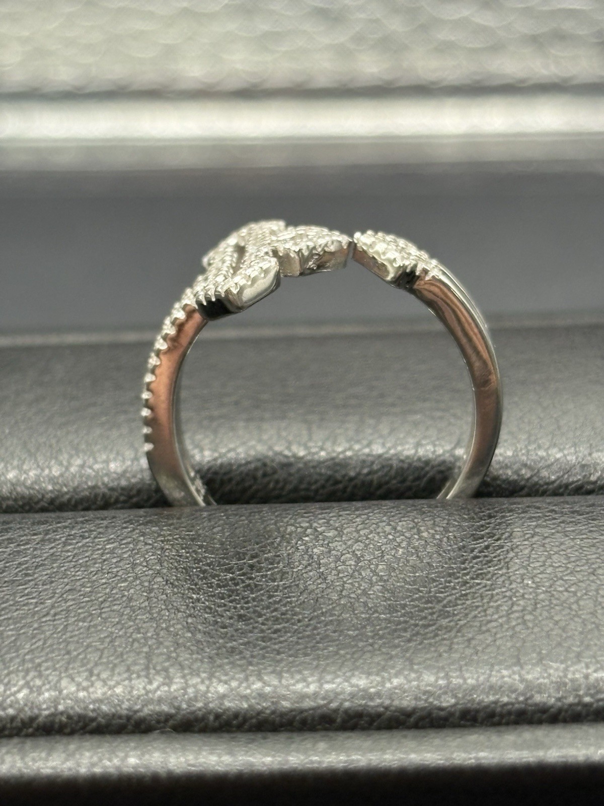 Sterling Silver Cubic Zirconia Open Lateral Cross Ring 3 Grams 925 Size 7 E5