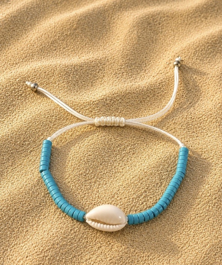 CaliGirl Turquoise Shell Beaded Bracelet Adjustable Coastal Beach Jewelry | NWT