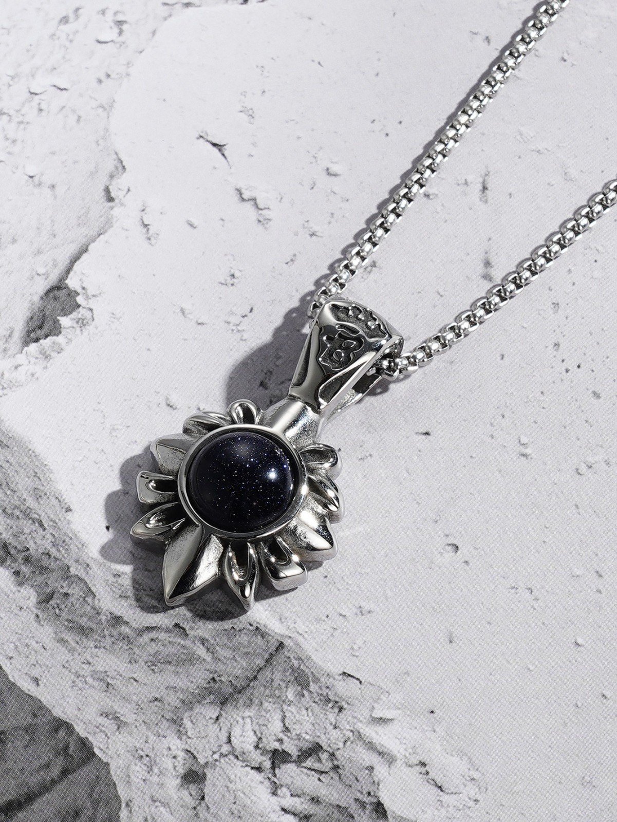 Sunburst Blue Sandstone Crystal Starry Stone 20-inch Stainless Steel Necklace