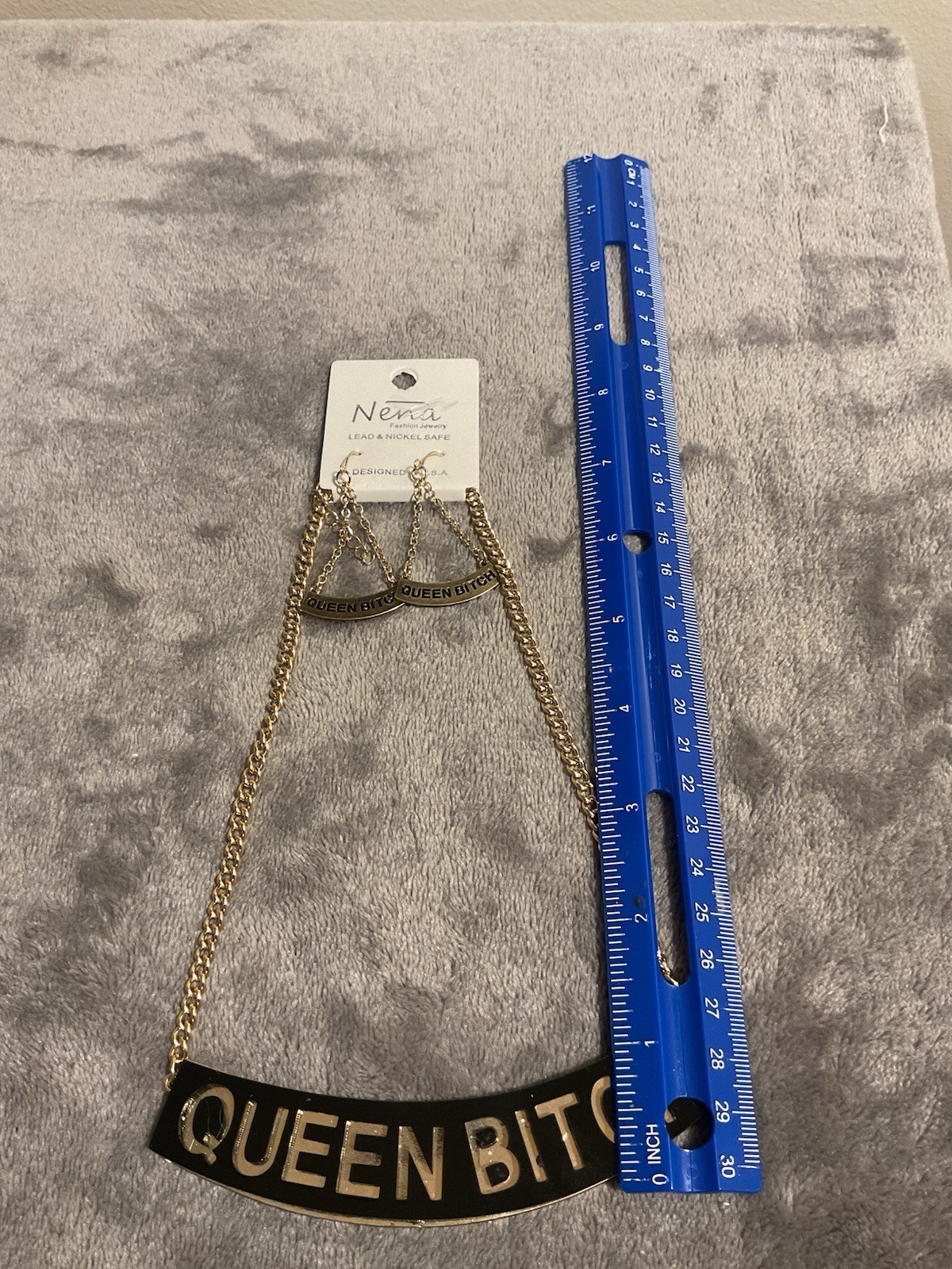 Queen Bitch B Gold tone Necklace And Earrings Set Adjustable Chain