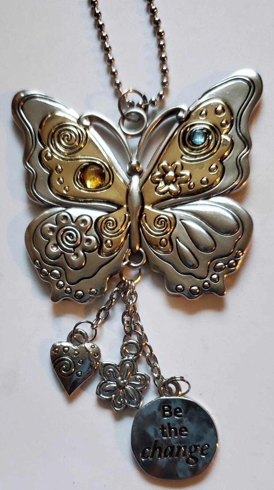 GANZ BUTTERFLY CAR CHARM WITH CHAIN FOR REAR-VIEW MIRROR BE THE CHANGE