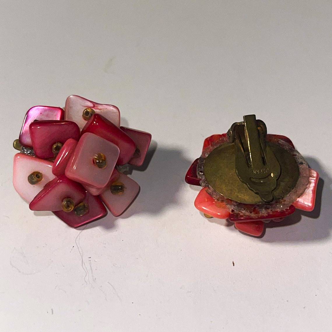 Pink Shell Clip-On Cluster Stud Earrings Square Flower Design Pair