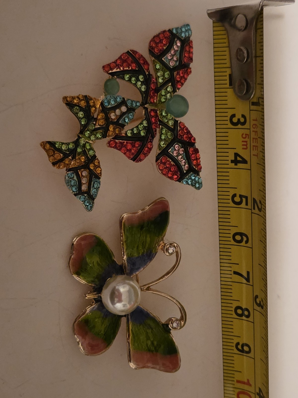 Beautiful Multicolor Rhinestone Butterfly Brooch Pin Lot P2-111-1