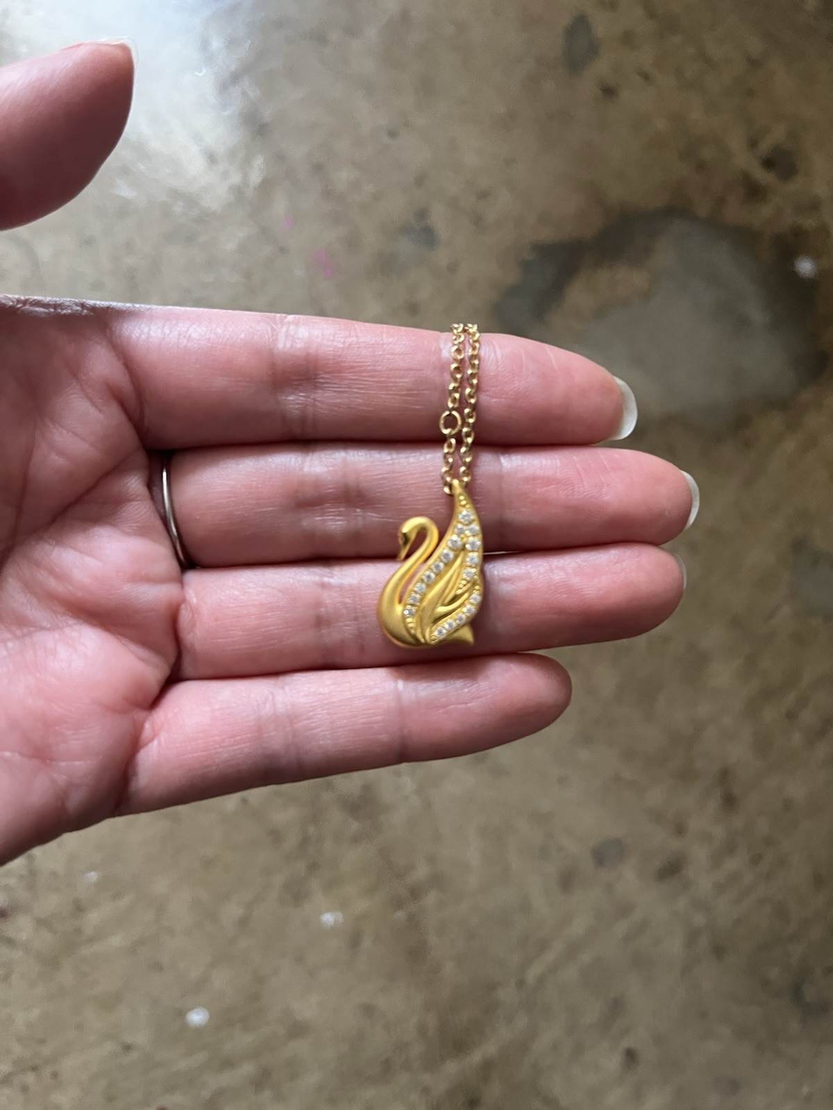 Gold Necklace Set x3, Pearl Chain, Swan Pendant – Free Shipping