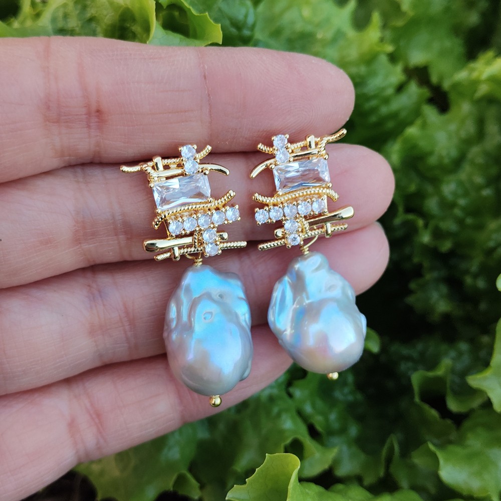 Real Gray Nucleated Baroque Pearl Drop Stud Woman Earrings Gifts