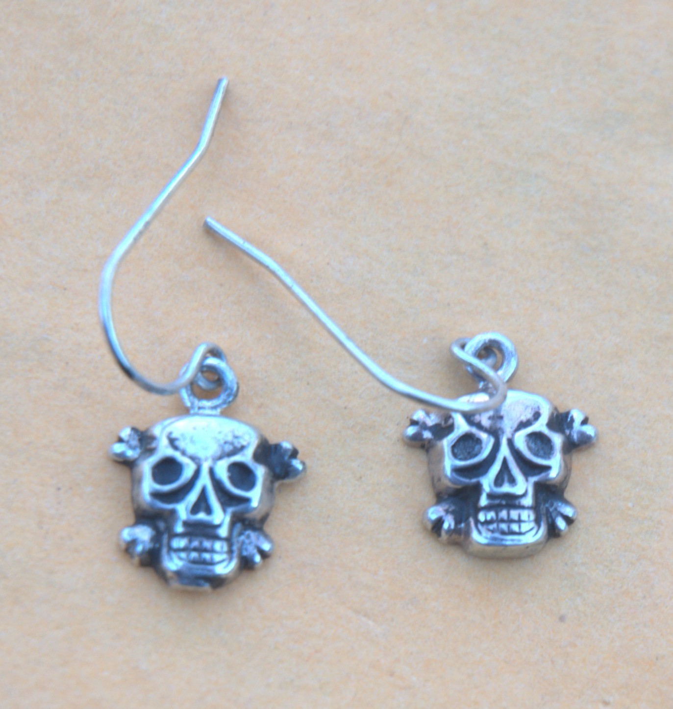 WW 2 Skull Sterling Silver Earring Pair Brand New, Excellent Condition