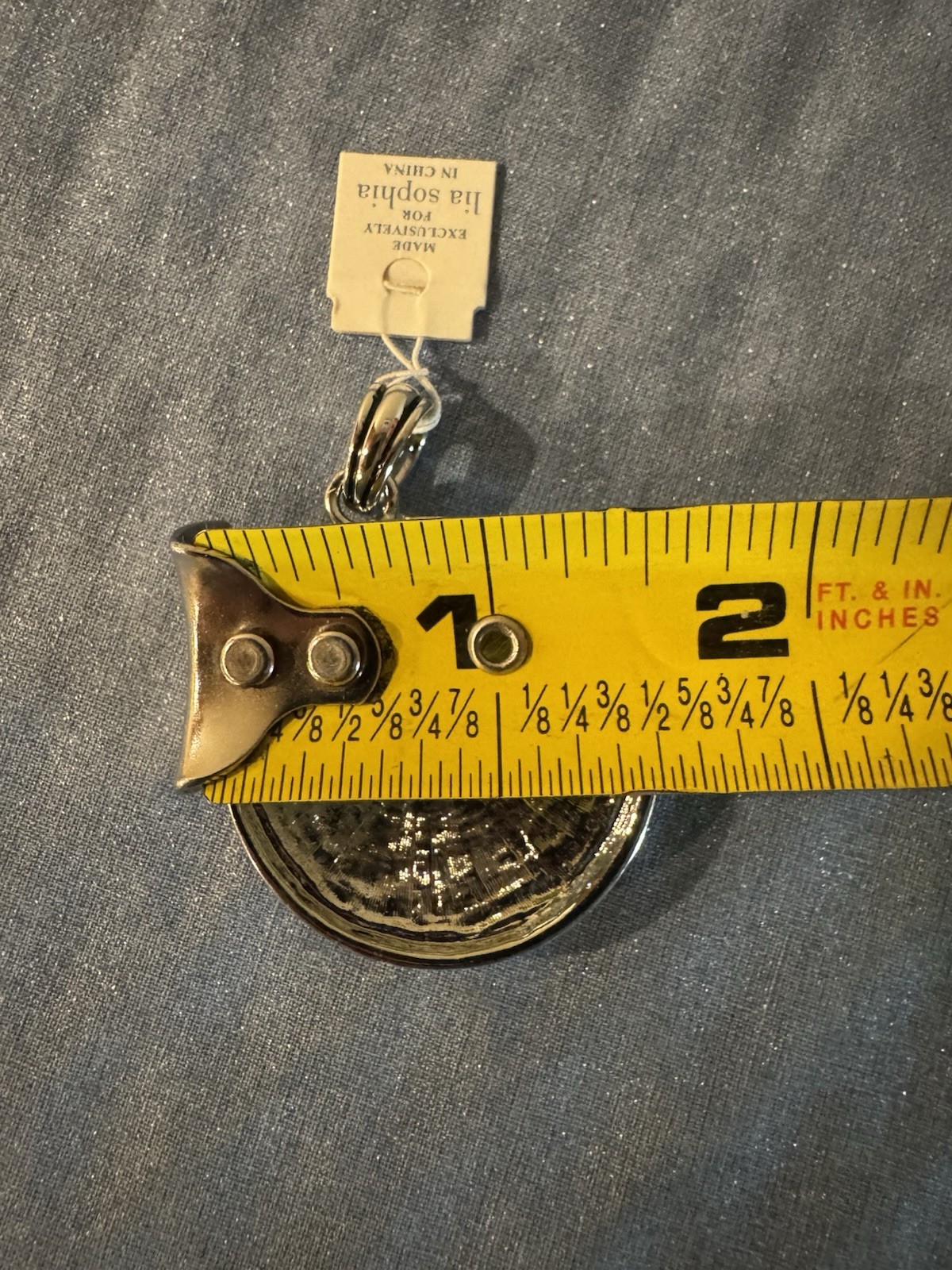 Lia Sophia Round Pendant Charm Silver Tone Shell Inlay Green Yellow Signed