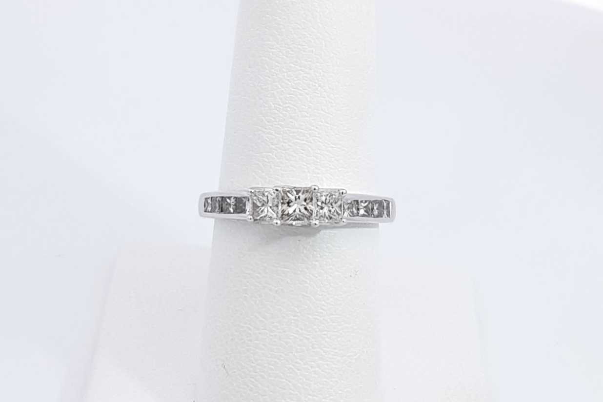 0.79cttw Princess Cut Diamond 10k White Gold Ring 3 Grams Size 7 Eb0626orxdu