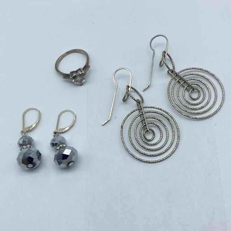Sterling Silver 925 CZ Heart Ring & Earrings Jewelry Lot 5 Pieces 13.7g