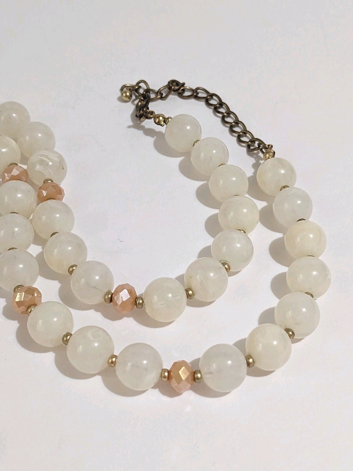 BOHO White Acrylic & Camel Color Glass Beaded Necklace & Faux Suede Tassel 34″.
