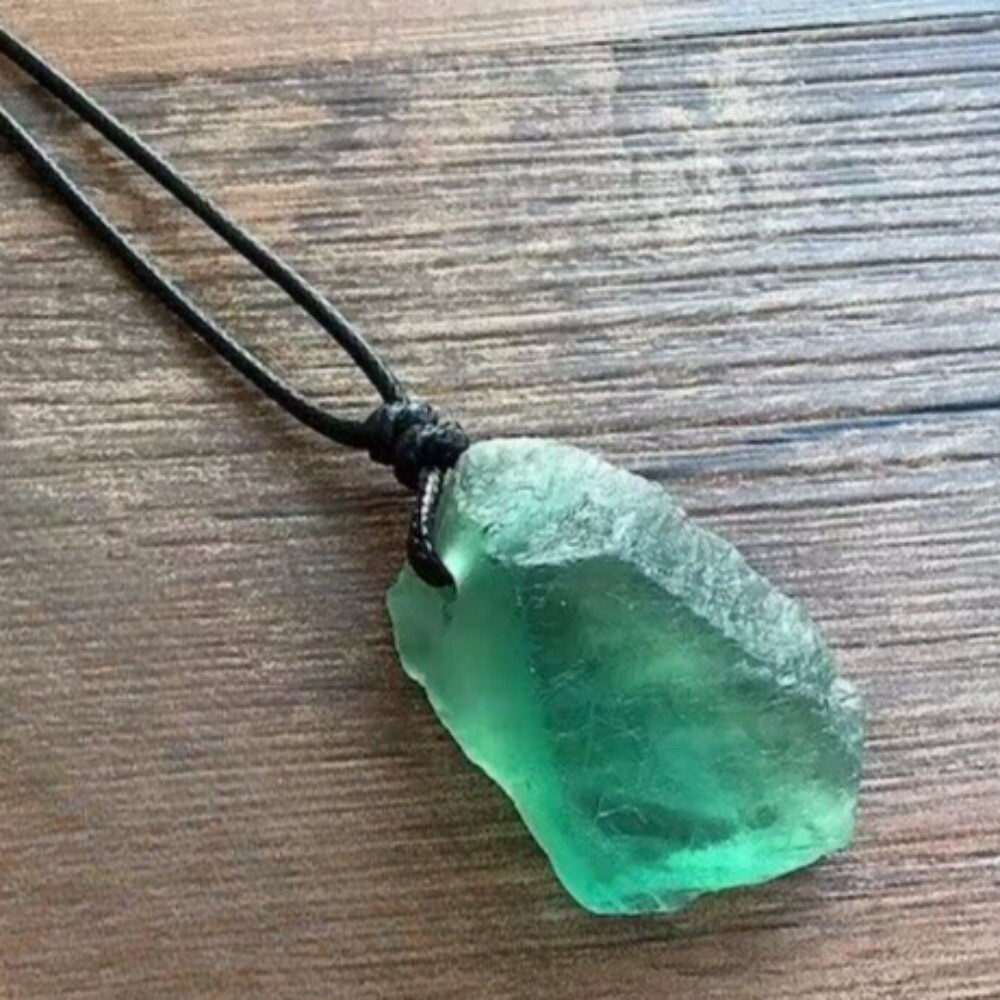 Raw Fluorite Crystal Pendant Healing Women Girls Men Necklace Amulet Gifts