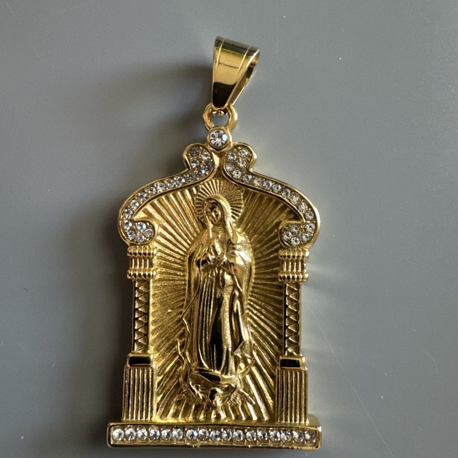 Virgin Mary Stainless Steel Pendant Jesus Christ Cubic Zirconia Religious Gold