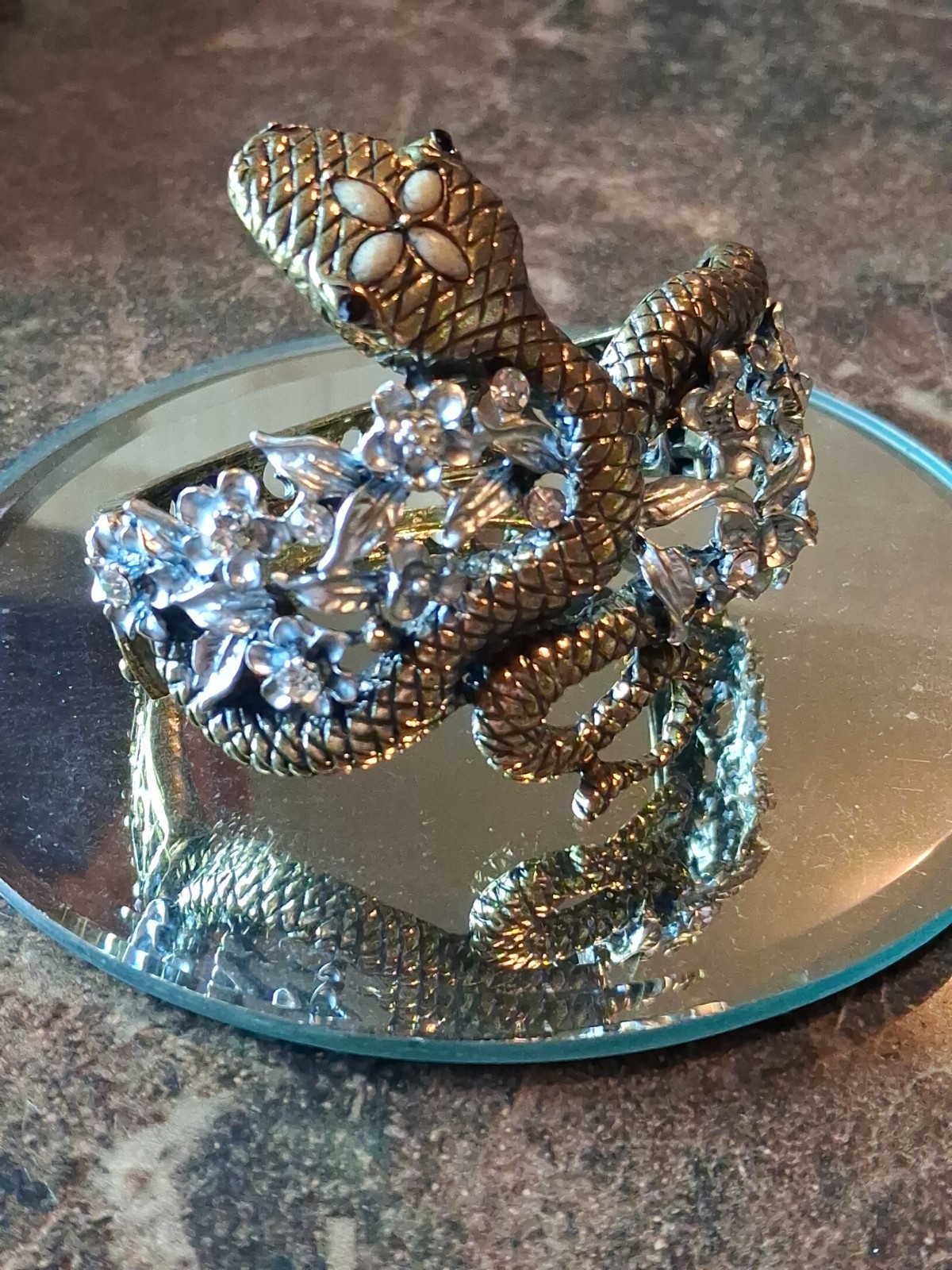 Coiled snake hinge cuffed bracelet