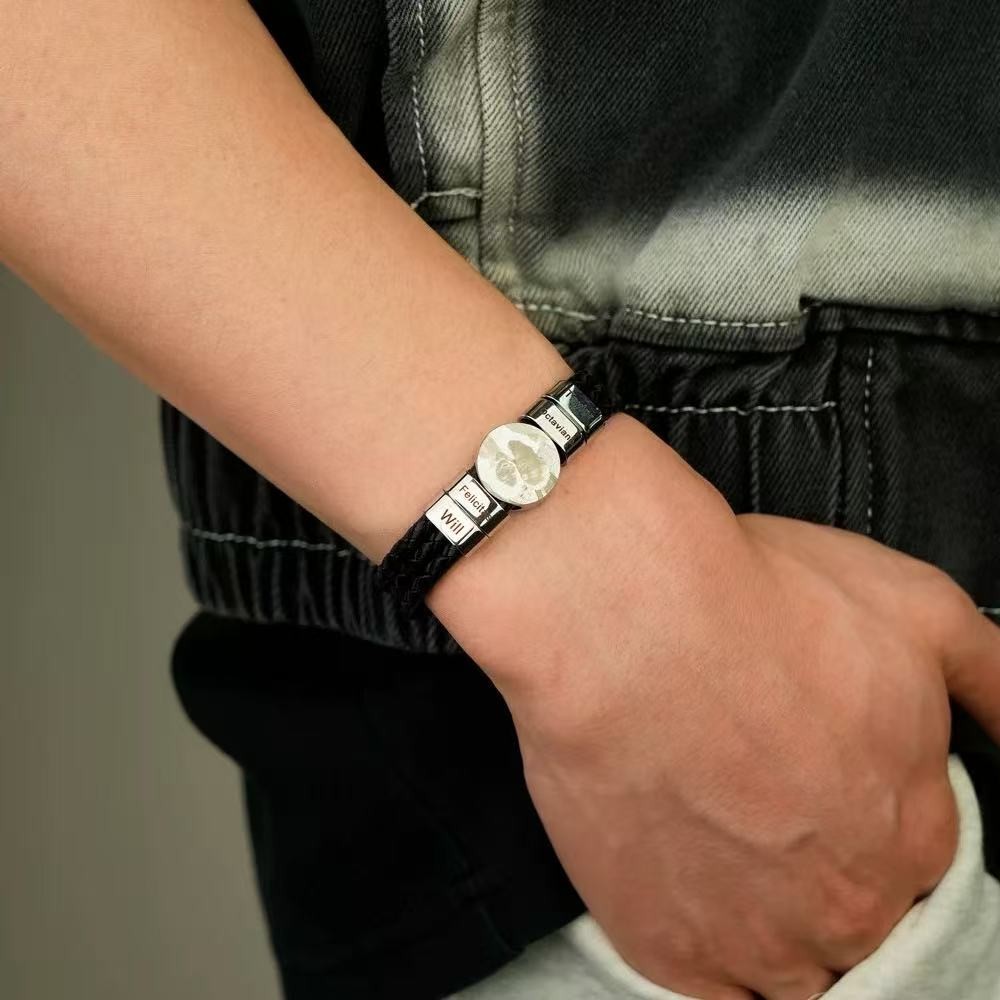 Personalized engraved characters, engraved images, black leather rope stainless