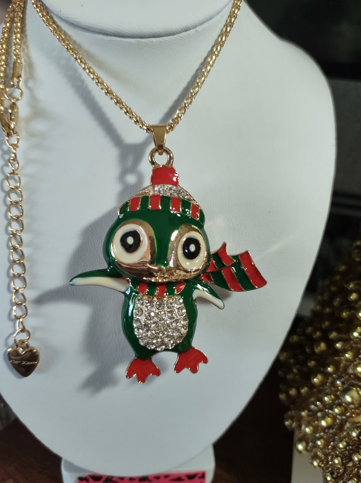 Betsey Johnson WINTER Green Red Crystal PENGUIN +SCARF Gold Pendant NECKLACE