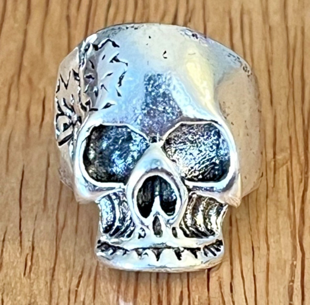 LOT OF 5 MOTORCYCLE BIKER’ S SKULL RINGS…STAINLESS STEEL. VARIOUS SIZES..NEW