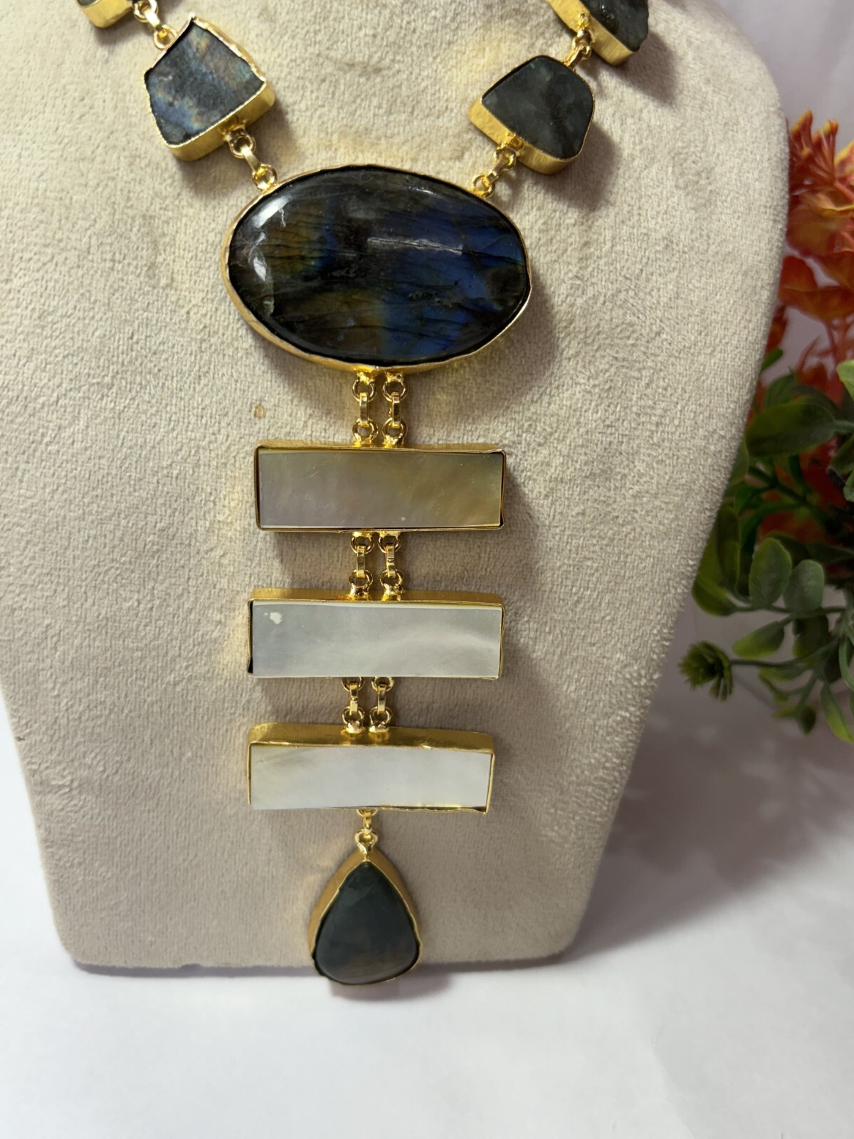 Natural Labouredite Rough Stone And mop Gemstone Necklace Gift For Her.