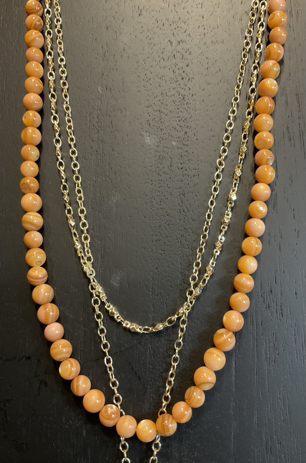 NWT EXPRESS Beaded Gold Tone Chain Necklace W/ Pendant Original $30 Item # 1162