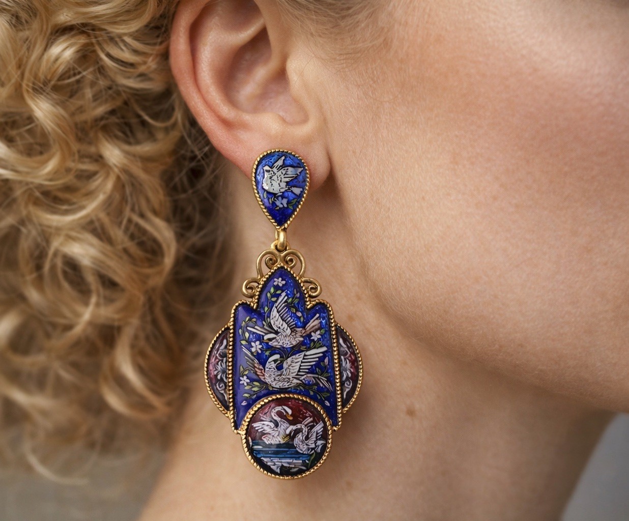 Museum Dove Bird Swan Earrings Pigeon Flower VTG Palace Gold Court Love Boho