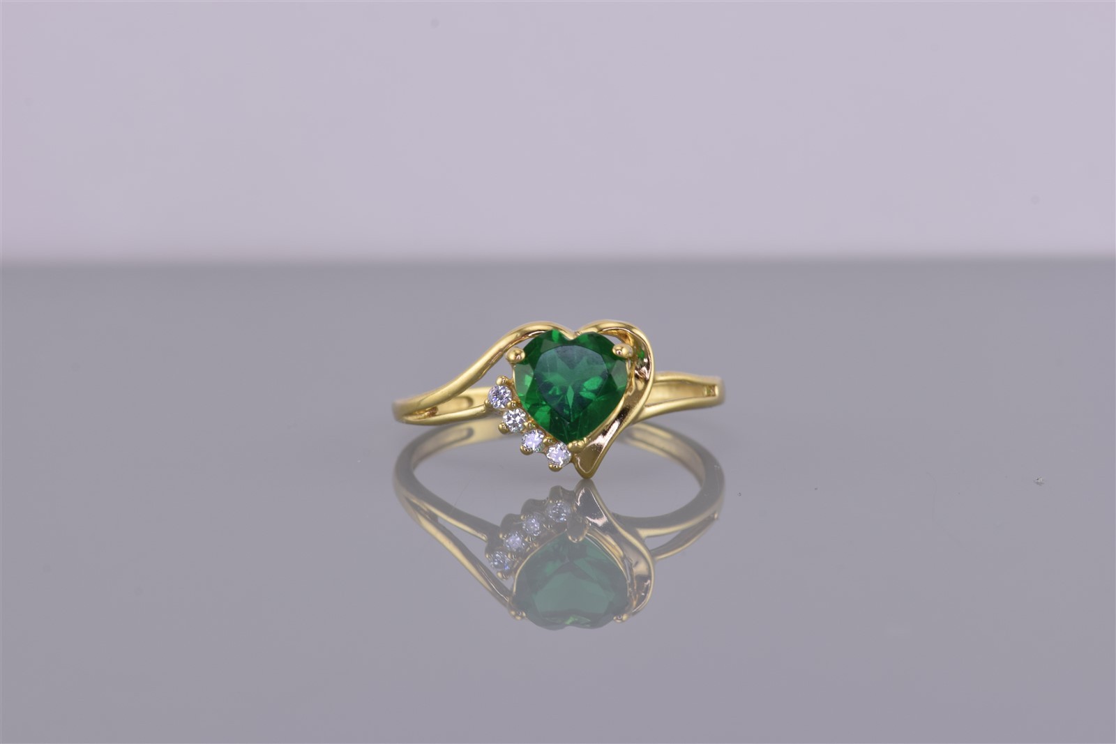 Gold Sterling Silver Green Heart Solitaire Accented Swirled Band Ring 925 Sz: 7