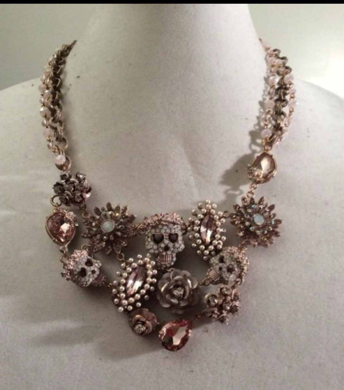 Pink Crystal Rhinestone Flower Cluster Statement Collar Necklace Round Link