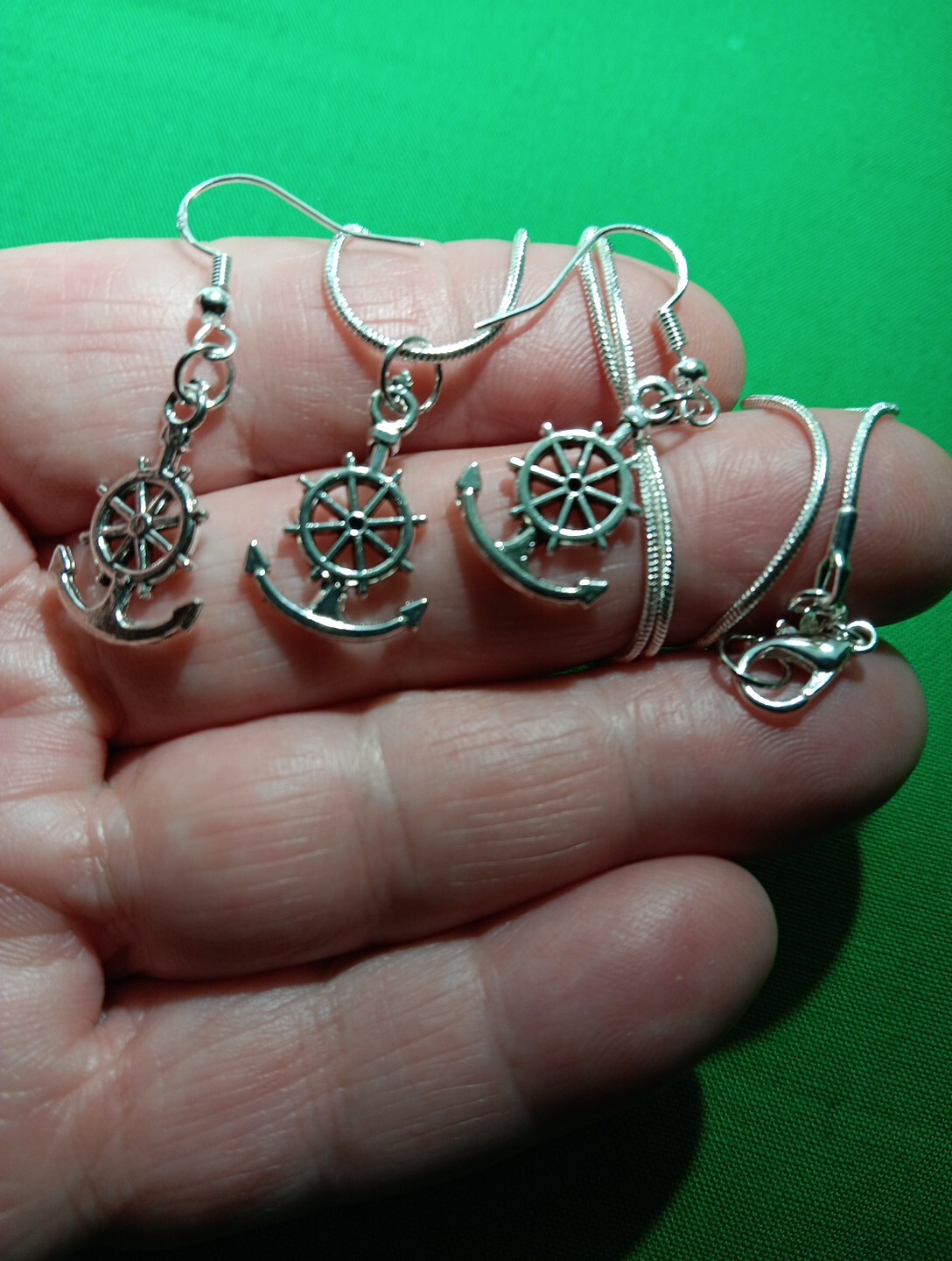 New 18″ Snake Necklace With 3/4″ Anchor Charm and Matching Earrings Combo Set.