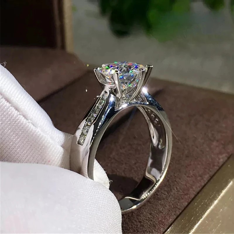 Pure 18K Gold Moissanite Ring for Women Natural Gemstone Luxury Fine Jewelry
