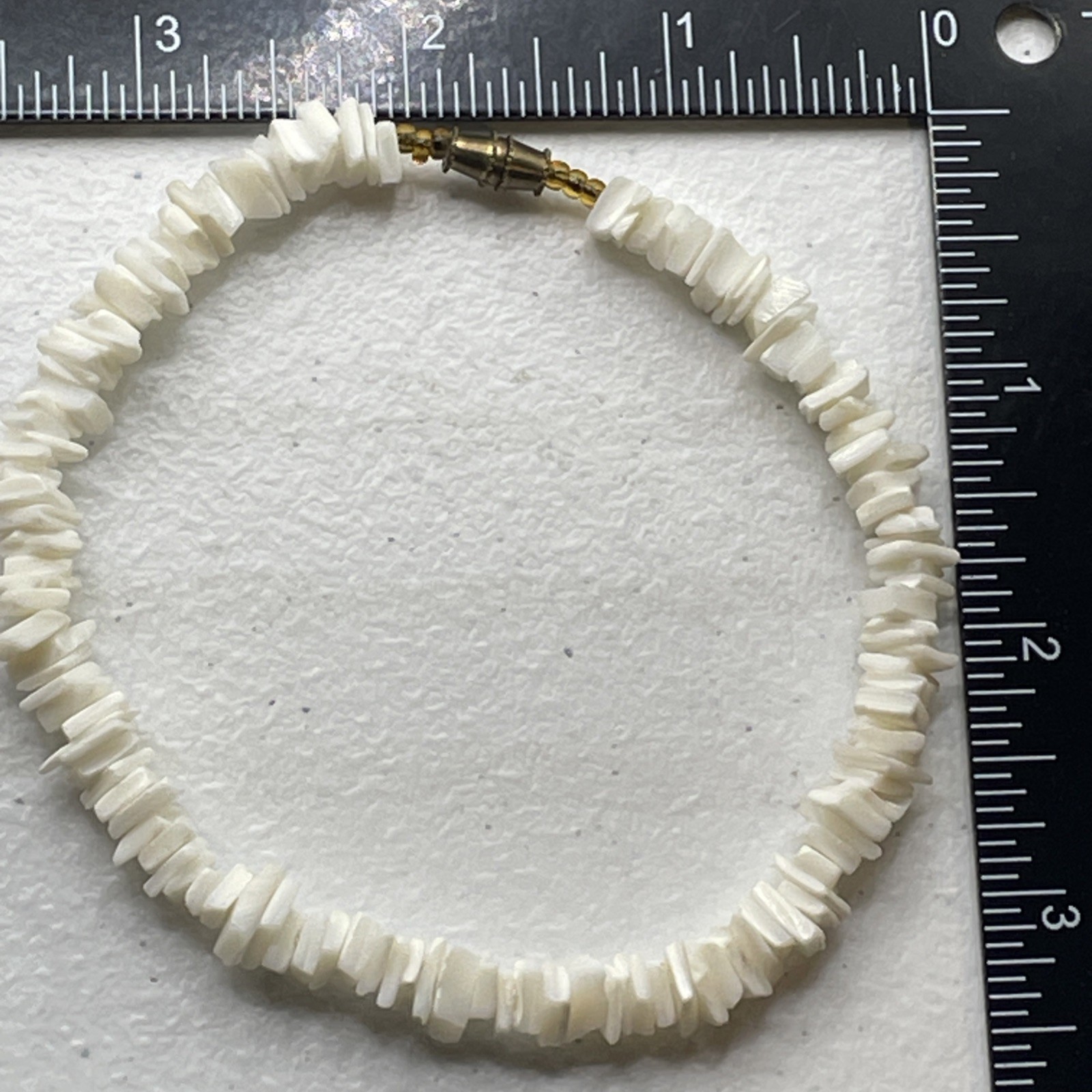Bracelet Vintage Shell Or Stone, Glass Yellow Beads Barrel Clasp Metal Jewelry