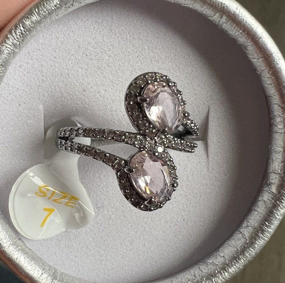 Bomb Party morganite hematite ring size 7 Say yes to the sparkle