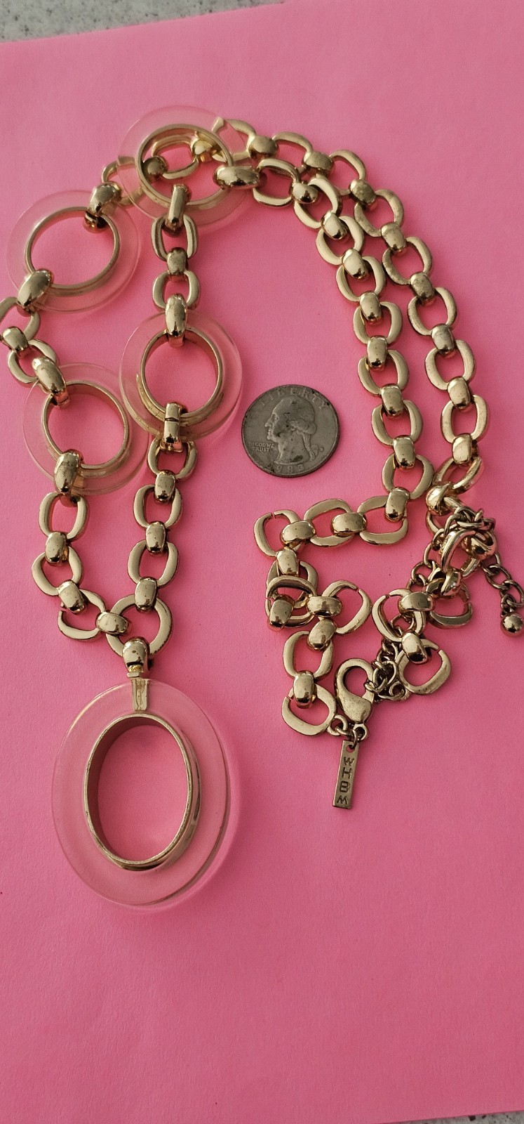 WHBM Women necklace gold tone plastic crystal NWOT in excellent condition