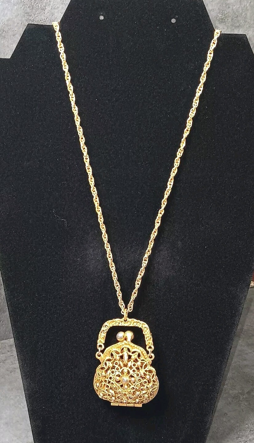 ART Filigree Purse Locket Pendant Sachet Necklace Victorian Style Kiss Lock Vtg