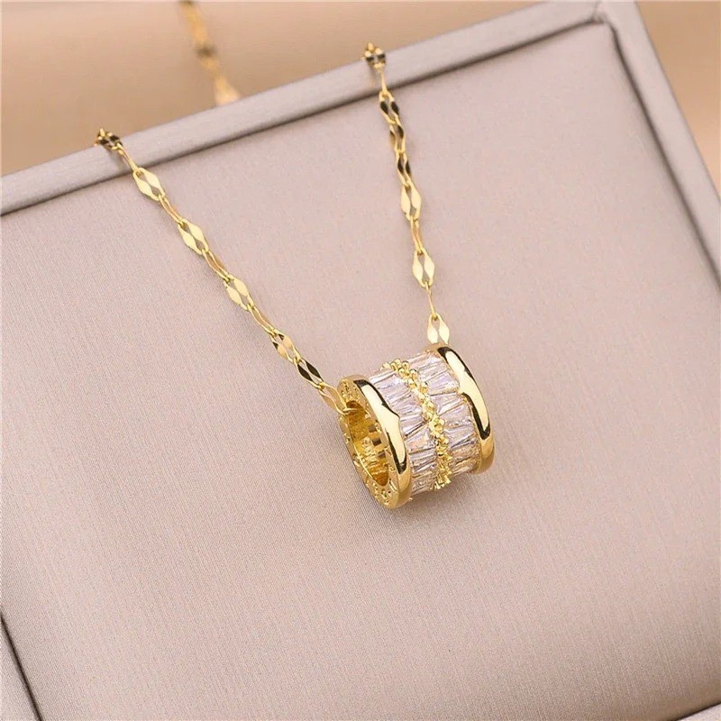 Gold Tone Pendant Necklace Stainless Steel Clavicle Chain Fashion Women Jewelry